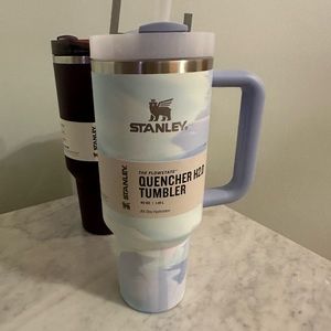 Stanley 40 oz Cool Brushstroke